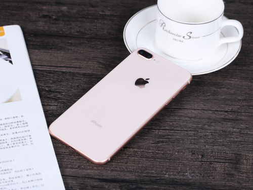 8p手机(2023年了为什么还有人在用iPhone 8Plus)插图