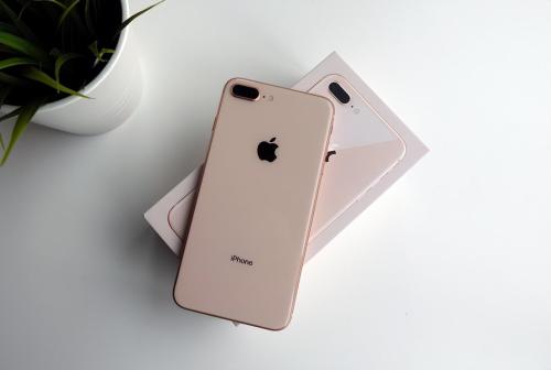 8p手机(2023年了为什么还有人在用iPhone 8Plus)插图2