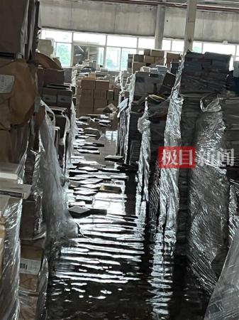 涿州洪灾救援者:水深2米暗流多(连夜救援！涿州防汛形势严峻，“有村子水深2到3米”)插图3