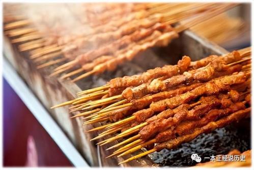 哪些小店的小吃生意排名最火(十大赚钱的小吃生意)插图