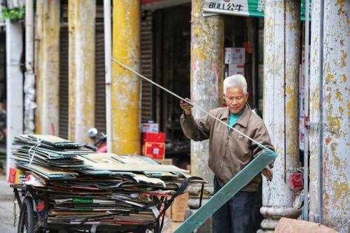 现在最赚钱的行业排名是什么(别人不敢说的十大暴利行业)插图2