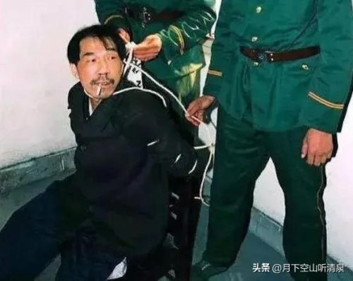 知乎居然有人在真爱酒吧睡过劳荣枝(有人称睡过劳荣枝)插图5