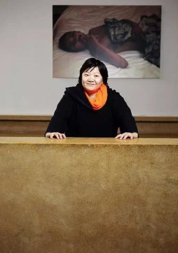 洪晃真实身世惊人年轻时很美(洪晃年轻时最美照片)插图19