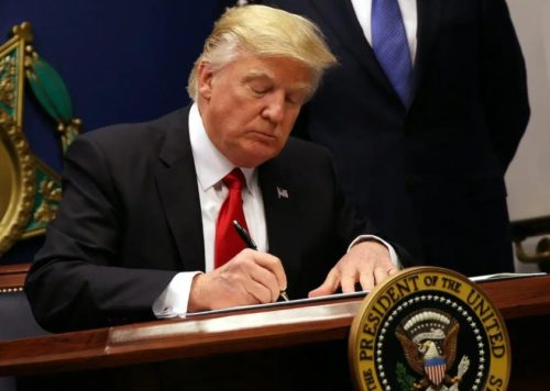 美国为什么要搞新冠病毒(美国为什么要与新冠病毒并存)插图3