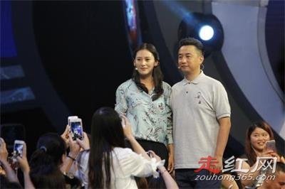 黄澜前任老公姜振宇(黄澜老公是谁)插图3