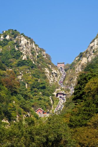 五岳是指哪五座山(三山是指哪三座山)插图3