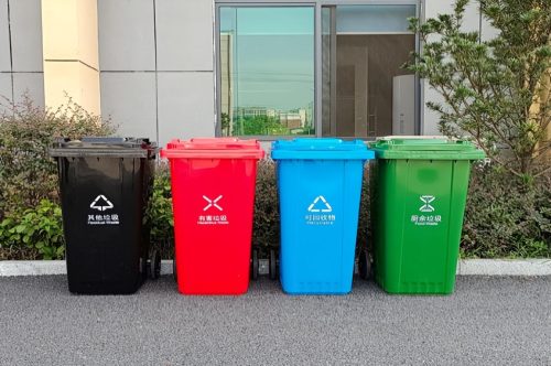 垃圾桶的分类四种介绍(垃圾桶分类四种)插图