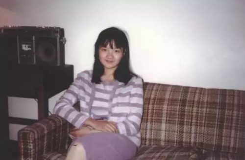 洪晃真实身世惊人年轻时很美(洪晃年轻时最美照片)插图8