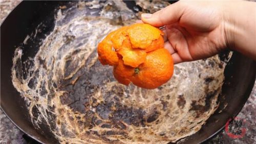锅底的黑垢怎么去除(锅底的黑垢怎么去除小苏打)插图1