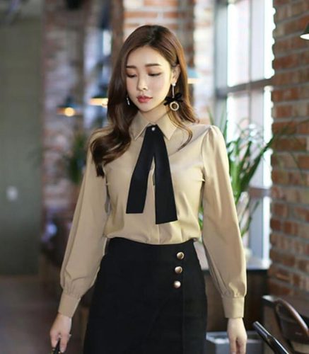 拍证件照穿什么颜色衣服(拍证件照穿什么颜色衣服好看)插图2