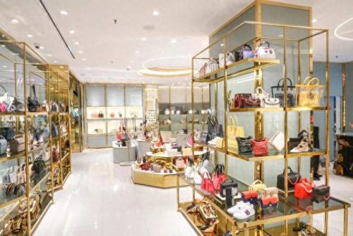 东南亚十大男装品牌排行榜(户外男装十大品牌排名)插图5
