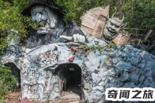 十二岁小男孩被车撞飞(赛道上14岁男孩摔车)插图5