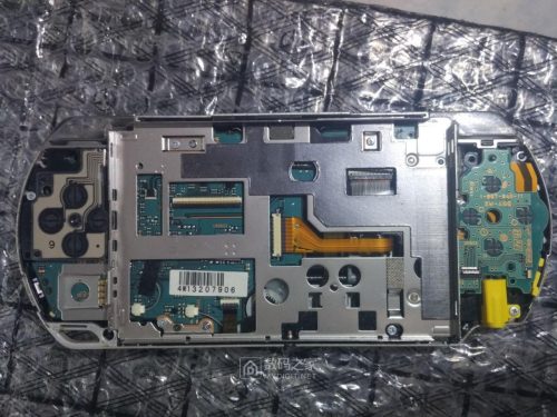 psp1000装机全程(psp1000游戏机教学视频)插图1