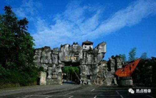 宜宾十大旅游景点排行榜最新(宜宾十大旅游景点排名前十有哪些)插图1