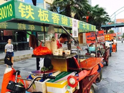 西安十大路边摊排行榜(路边摊可以摆了吗西安)插图6