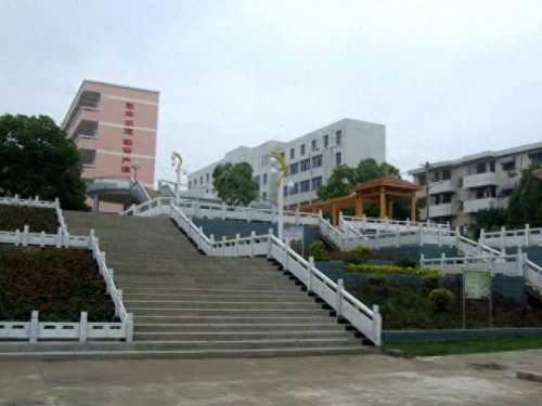 椒江五中十大男生排行榜(椒江十大初中排名)插图1