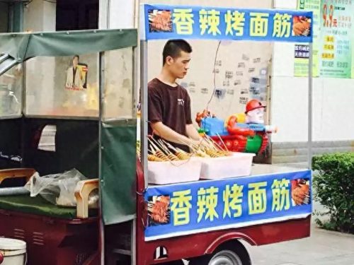 西安十大路边摊排行榜(路边摊可以摆了吗西安)插图8