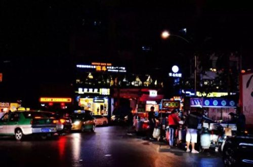 西安十大路边摊排行榜(路边摊可以摆了吗西安)插图12
