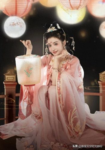 汉服头钗十大排行榜(抖音十大网红汉服)插图23