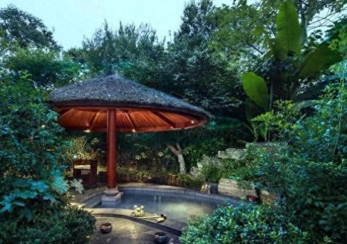 中国十大温泉最新排行榜在哪里(中国四大著名温泉排名)插图7