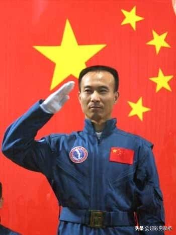 中国21名航天员名单和照片(中国所有航天员名单和照片)插图1