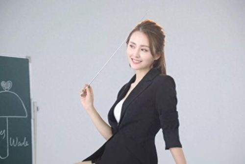 十大美女视频排行榜最新(美女图片网站十大排行榜)插图12
