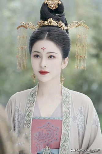 汉服头钗十大排行榜(抖音十大网红汉服)插图48