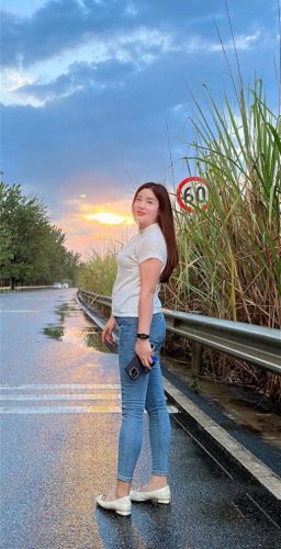 十大超美公路美女排行榜(中国十大公路最美景区)插图4