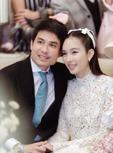 泰国十大人妖皇后排行榜(泰国人妖和女性如何区分)插图7