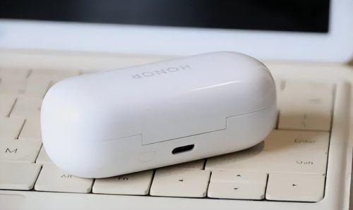 flypods3实体店多少钱(flypods3入耳式)插图
