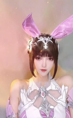 斗罗大陆小舞没有衣服是啥样子(斗罗大陆小舞穿朱竹清衣服)插图2