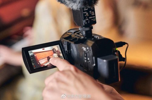 1000倍变焦摄像机(20倍变焦高清摄像机推荐)插图1