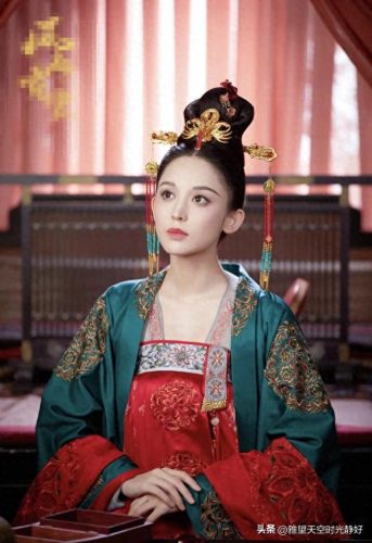 汉服头钗十大排行榜(抖音十大网红汉服)插图25
