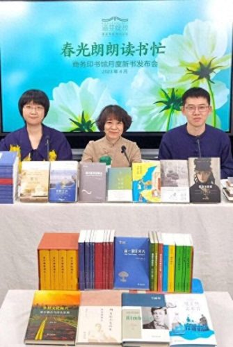 中国十大小说文库排行榜最新(十大必看枪械小说排行榜)插图