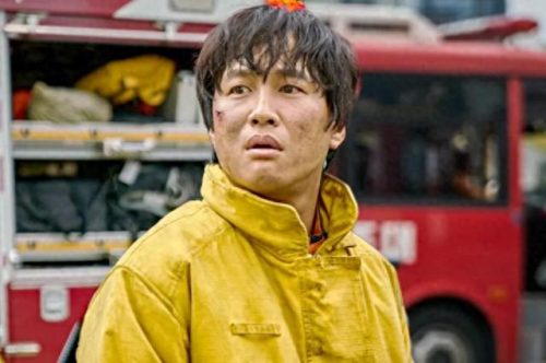 韩国十大喜剧电影排行榜(韩国家庭喜剧榜前十名)插图5