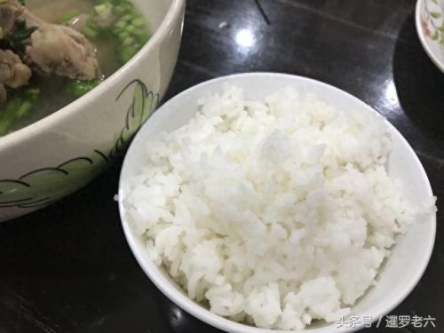泰国十大排骨汤排行榜(泰国很有名的一种汤)插图3