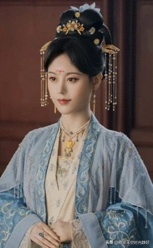 汉服头钗十大排行榜(抖音十大网红汉服)插图43