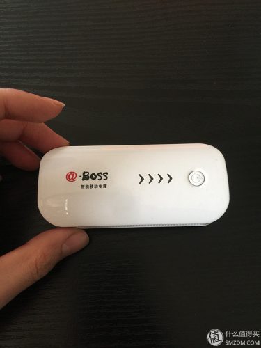 besiter充电宝使用教程(十大公认耐用充电宝)插图1