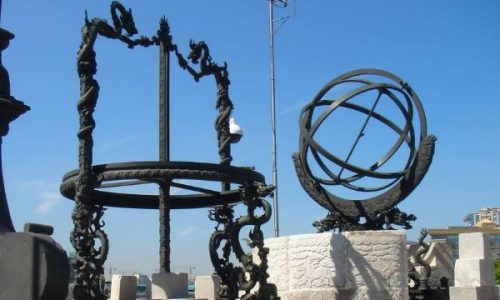 5月10日至10月15日一共多少天(3月五日和10月14日相差多少天)插图1