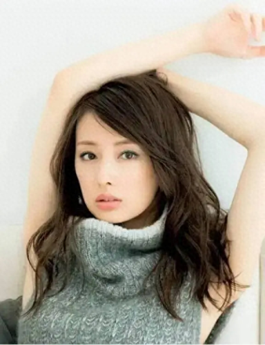 日本妹子十大排行榜(日本十大女声优)插图25