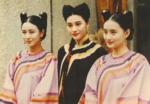 古代小说十大美女排行榜(主角把所有美女变成傀儡小说)插图32
