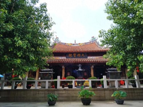 福建省十大寺院排行榜图(福建专为死人出殡的寺院)插图15