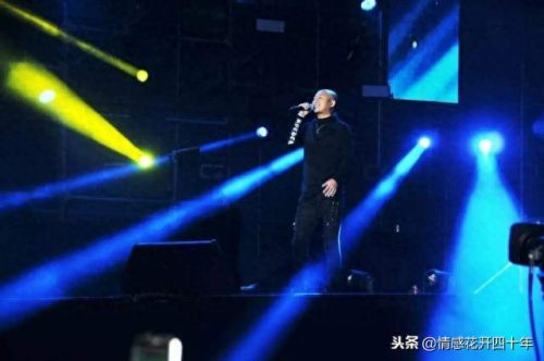 十大伤感街头歌曲排行榜(十大伤感歌曲原唱王杰)插图6
