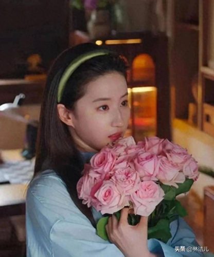 化妆品十大香精排行榜品牌(十大不含香精的化妆品品牌排名)插图