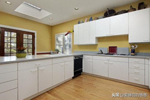 白橱柜品牌十大排行榜(魅派橱柜是几线品牌)插图1