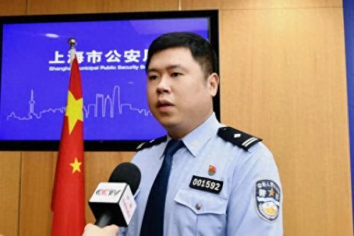 影视剧十大骗局排行榜最新(十大骗子网剧排行榜)插图1
