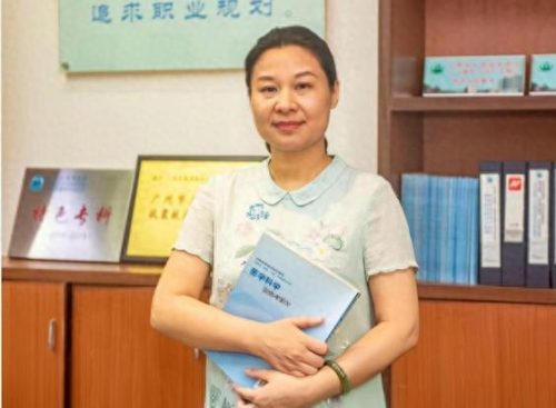 广州影像专家排名前十(龙南医院影像专家赵巍)插图13