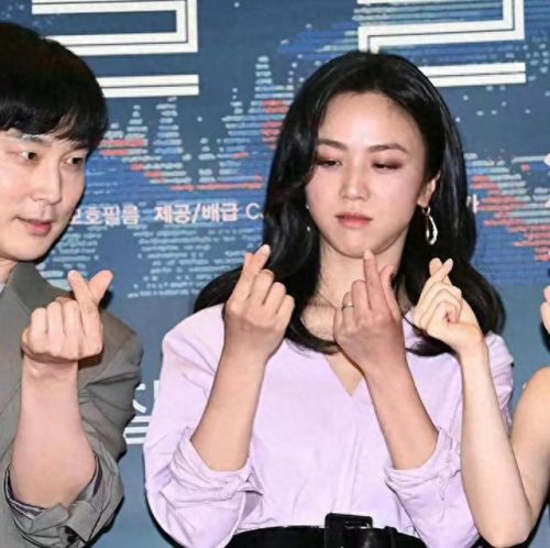 中国十大美女气场排行榜(中国美女模特无水印图片)插图1