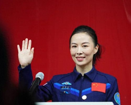十大最美航天员排行榜最新(三位航天员什么时候回来)插图5
