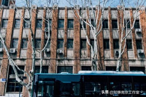 南京衣服商场排名前十(南京最大的百货商场是)插图26